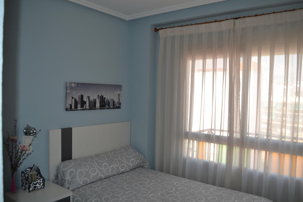 Hostal La Pilarica Paterna Zimmer foto