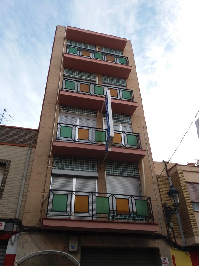 Hostal La Pilarica Paterna Exterior foto